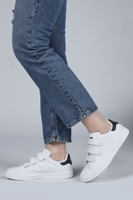 28711 Beyaz - Lacivert Kadın Sneaker Günlük Spor Ayakkabı - 2